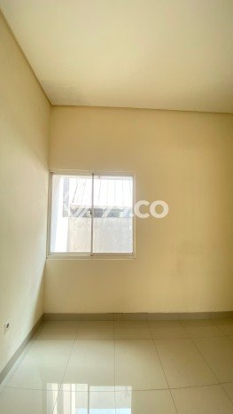 Rumah Asri di Green Lake City, 1 KM, Area Strategis, Luas 60m² Bangunan 84m² Rumah Asri di Green Lake City, 1 KM, Area Strategis, Luas 60m² Bangunan 84m²