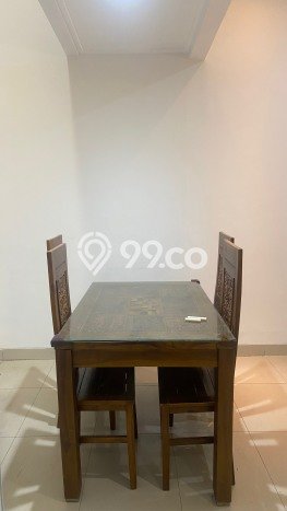 Rumah di Green Lake City, Dekat Pusat Kota, 4 KT Rumah di Green Lake City, Dekat Pusat Kota, 4 KT