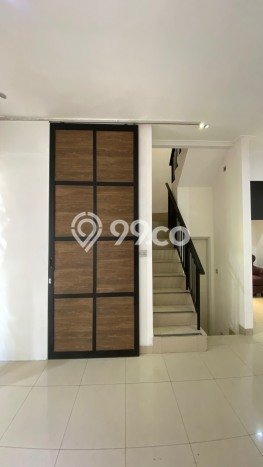 Rumah di Green Lake City, Akses ke Stasiun, 4 KT, Luas 90m² Bangunan 100m² Rumah di Green Lake City, Akses ke Stasiun, 4 KT, Luas 90m² Bangunan 100m²