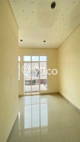 Rumah kawasan Green Lake City, Akses ke Pusat Kota, LT 60m² Rumah kawasan Green Lake City, Akses ke Pusat Kota, LT 60m²