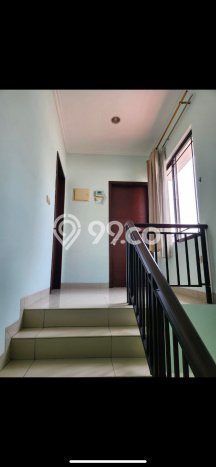 Rumah Nyaman di Green Lake City, 3 KM, Lokasi Strategis Rumah Nyaman di Green Lake City, 3 KM, Lokasi Strategis