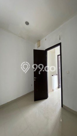 EXCLUSIVE OFFER! Rumah di Green Lake City, 2 KT, Lingkungan Elite, LT 48m² Bangunan 60m² EXCLUSIVE OFFER! Rumah di Green Lake City, 2 KT, Lingkungan Elite, LT 48m² Bangunan 60m²