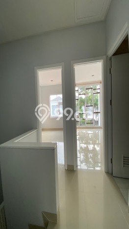 Rumah Asri area Green Lake City, 3 KT, Luas 90m² LB 100m² Rumah Asri area Green Lake City, 3 KT, Luas 90m² LB 100m²