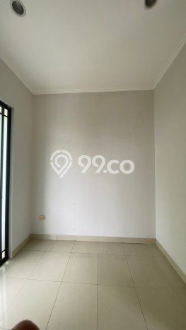 Rumah di Green Lake City, Akses ke Fasilitas, LT 105m² Rumah di Green Lake City, Akses ke Fasilitas, LT 105m²