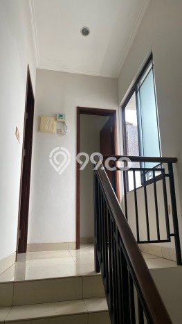 Rumah di Green Lake City, Akses ke Fasilitas, LT 105m² Rumah di Green Lake City, Akses ke Fasilitas, LT 105m²