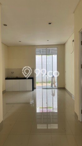 SPECIAL LISTING! Rumah area Green Lake City, 3 KM, Dekat Fasilitas, LT 144m² LB 147m² SPECIAL LISTING! Rumah area Green Lake City, 3 KM, Dekat Fasilitas, LT 144m² LB 147m²