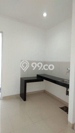 Rumah Asri di Green Lake City, 3 KT, Bebas Macet Rumah Asri di Green Lake City, 3 KT, Bebas Macet