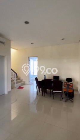Rumah kawasan Green Lake City, 3 KT, Pemandangan Indah, Luas 120m² LB 150m² Rumah kawasan Green Lake City, 3 KT, Pemandangan Indah, Luas 120m² LB 150m²
