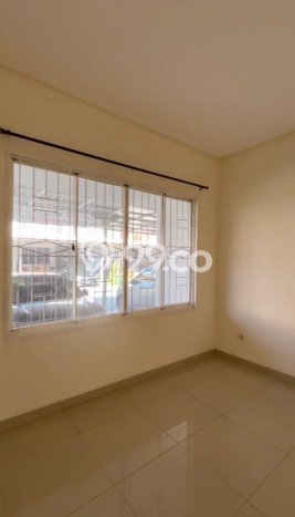 Rumah kawasan Green Lake City, 3 KT, Pemandangan Indah, Luas 120m² LB 150m² Rumah kawasan Green Lake City, 3 KT, Pemandangan Indah, Luas 120m² LB 150m²