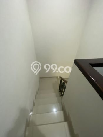Disewakan segera rumah minimalis strategis 4 Kamar di Cengkareng, Jakarta Barat Disewakan segera rumah minimalis strategis 4 Kamar di Cengkareng, Jakarta Barat
