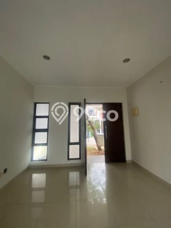 PRIME PROPERTY! Rumah area Green Lake City, 3 KM, Lingkungan Premium, Luas 108m² LB 119m² PRIME PROPERTY! Rumah area Green Lake City, 3 KM, Lingkungan Premium, Luas 108m² LB 119m²