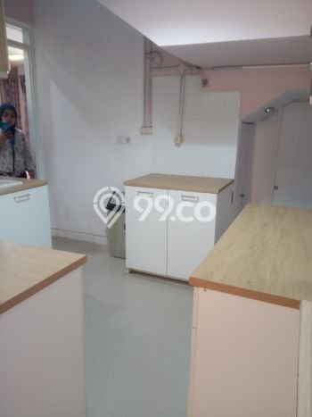 Rumah area Green Lake City, 4 KT, Lingkungan Strategis, Luas 250m² LB 211m² Rumah area Green Lake City, 4 KT, Lingkungan Strategis, Luas 250m² LB 211m²