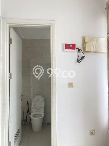 Hunian Cantik Minimalis Lb 100m2 di Cipondoh, Tangerang Hunian Cantik Minimalis Lb 100m2 di Cipondoh, Tangerang