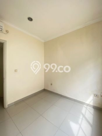 Rumah Nyaman di Green Lake City, 3 KT, Area Strategis, Luas 120m² Bangunan 157m² Rumah Nyaman di Green Lake City, 3 KT, Area Strategis, Luas 120m² Bangunan 157m²