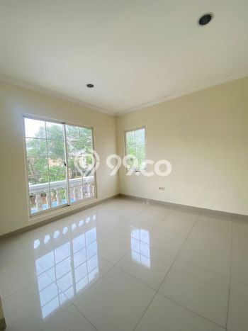LOKASI PREMIUM! Rumah area Green Lake City, 3 KT, Area Strategis, LT 120m² LB 157m² LOKASI PREMIUM! Rumah area Green Lake City, 3 KT, Area Strategis, LT 120m² LB 157m²
