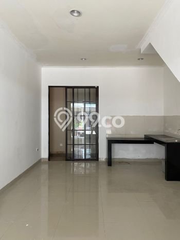 HUNIAN PILIHAN! Rumah kawasan Green Lake City, 2 KT, Lingkungan Strategis, Luas 48m² Bangunan 76m² HUNIAN PILIHAN! Rumah kawasan Green Lake City, 2 KT, Lingkungan Strategis, Luas 48m² Bangunan 76m²