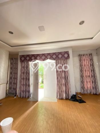 Rumah area Green Lake City, 3 KM, Area Asri, LT 250m² LB 211m² Rumah area Green Lake City, 3 KM, Area Asri, LT 250m² LB 211m²