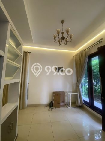 Rumah Disewakan Jakarta Barat LT 125m2 LB 126m2 Area Green Lake City Rumah Disewakan Jakarta Barat LT 125m2 LB 126m2 Area Green Lake City