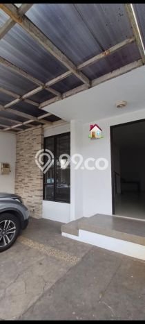 Jarang Ada! Rumah Sewa 3 Kamar Nyaman Siap Huni Green Lake City Jarang Ada! Rumah Sewa 3 Kamar Nyaman Siap Huni Green Lake City