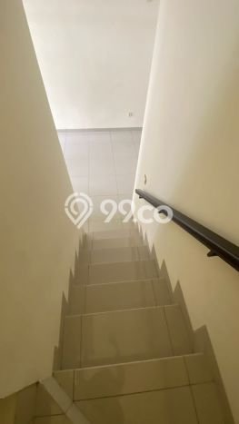 Rumah sewa siap huni 3 KT di Green Lake City, Jakarta Barat Rumah sewa siap huni 3 KT di Green Lake City, Jakarta Barat