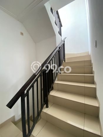 Jarang Ada! Rumah Kontrakan 3 Kamar Bagus Siap Huni Green Lake City Jarang Ada! Rumah Kontrakan 3 Kamar Bagus Siap Huni Green Lake City