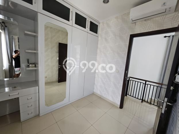 Jarang Ada! Rumah Kontrakan 3 Kamar Nyaman Siap Huni Green Lake City Jarang Ada! Rumah Kontrakan 3 Kamar Nyaman Siap Huni Green Lake City