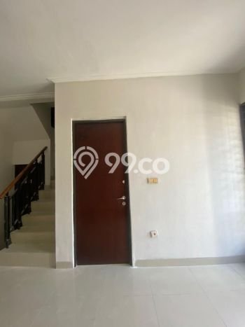 Rumah Sewa Jakarta Barat LT 90m2 LB 127m2 Area Green Lake City Rumah Sewa Jakarta Barat LT 90m2 LB 127m2 Area Green Lake City