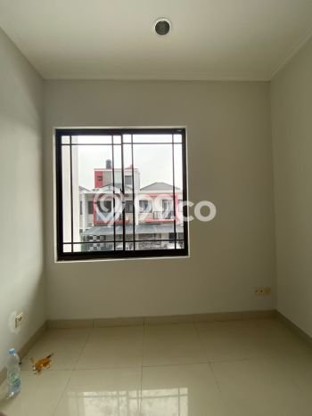 Rumah area Green Lake City, 3 KM, Konsep Modern, LT 90m² Bangunan 100m² Rumah area Green Lake City, 3 KM, Konsep Modern, LT 90m² Bangunan 100m²