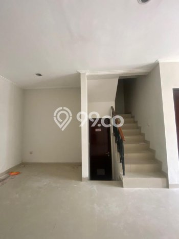 Rumah Tenang area Green Lake City, 3 KM, LT 120m² LB 167m² Rumah Tenang area Green Lake City, 3 KM, LT 120m² LB 167m²