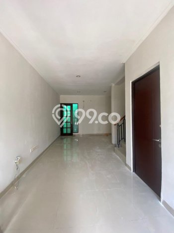 Rumah di Green Lake City, Ready, 4 KT, Dekat Green Lake City, Jakarta Barat, Jakarta Barat, LT 90m² LB 127m² Rumah di Green Lake City, Ready, 4 KT, Dekat Green Lake City, Jakarta Barat, Jakarta Barat, LT 90m² LB 127m²