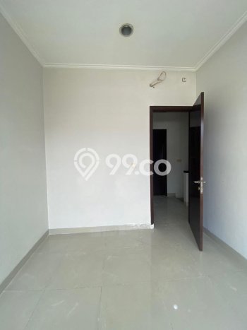 Rumah Strategis kawasan Green Lake City, 4 KT, Area Tenang, Luas 90m² Bangunan 127m² Rumah Strategis kawasan Green Lake City, 4 KT, Area Tenang, Luas 90m² Bangunan 127m²