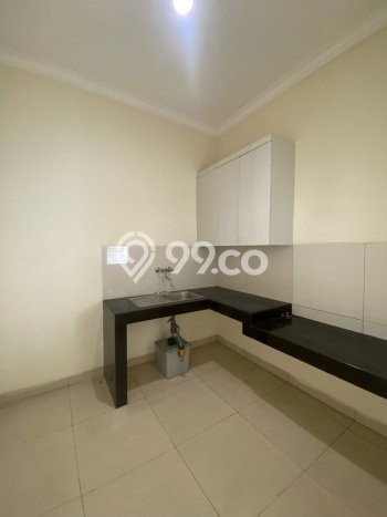 Sewa Rumah Murah di Green Lake City Jakarta Barat dengan 3 KT Sewa Rumah Murah di Green Lake City Jakarta Barat dengan 3 KT