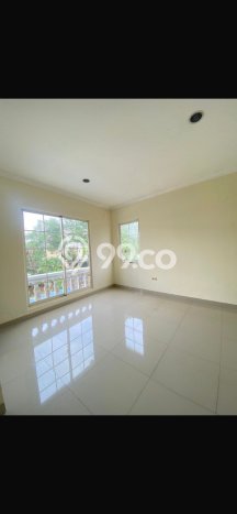Rumah Sewa Jakarta Barat LT 120m2 LB 136m2 Area Green Lake City Rumah Sewa Jakarta Barat LT 120m2 LB 136m2 Area Green Lake City