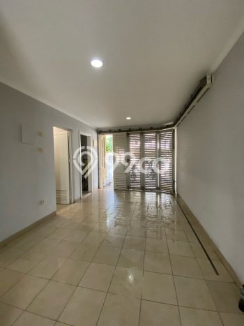 Rumah kawasan Green Lake City, 3 KT, Pemandangan Kota, Luas 200m² Bangunan 230m² Rumah kawasan Green Lake City, 3 KT, Pemandangan Kota, Luas 200m² Bangunan 230m²