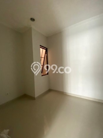 Rumah Kontrakan Jakarta Barat LT 64m2 LB 78m2 Area Green Lake City Rumah Kontrakan Jakarta Barat LT 64m2 LB 78m2 Area Green Lake City