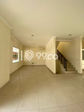 Sewa Rumah Murah di Green Lake City Jakarta Barat dengan 3 KT Sewa Rumah Murah di Green Lake City Jakarta Barat dengan 3 KT