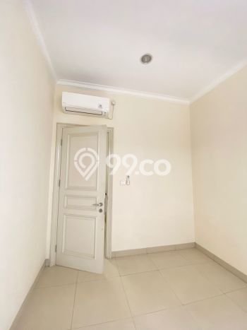 Jarang Ada! Rumah Sewa 3 Kamar Bagus Siap Huni Green Lake City Jarang Ada! Rumah Sewa 3 Kamar Bagus Siap Huni Green Lake City
