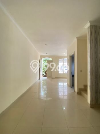Jarang Ada! Rumah Sewa 3 Kamar Bagus Siap Huni Green Lake City Jarang Ada! Rumah Sewa 3 Kamar Bagus Siap Huni Green Lake City
