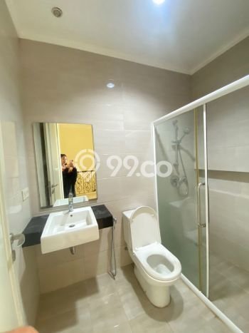 Rumah Disewakan Jakarta Barat LT 90m2 LB 100m2 Area Green Lake City Rumah Disewakan Jakarta Barat LT 90m2 LB 100m2 Area Green Lake City