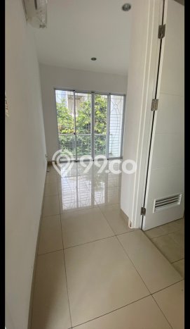 Rumah sewa siap huni 3 KT di Green Lake City, Jakarta Barat Rumah sewa siap huni 3 KT di Green Lake City, Jakarta Barat