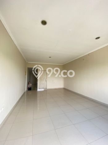 Unit Ruko Disewakan di Green Lake City di Area Ramai & Strategis Unit Ruko Disewakan di Green Lake City di Area Ramai & Strategis