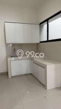 Jarang Ada! Rumah Kontrakan 3 Kamar Bagus Siap Huni Pantai Indah Kapuk 2 Jarang Ada! Rumah Kontrakan 3 Kamar Bagus Siap Huni Pantai Indah Kapuk 2