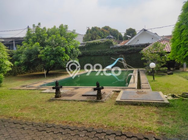 Rumah Mewah Siap Huni LT 1365m2 di Cilandak, Jakarta Selatan Rumah Mewah Siap Huni LT 1365m2 di Cilandak, Jakarta Selatan