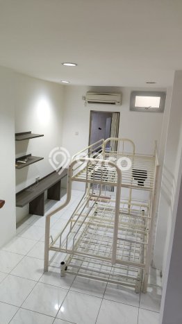 Jarang Ada! Rumah Sewa 2 Kamar Nyaman Siap Huni Tanjung Duren Jarang Ada! Rumah Sewa 2 Kamar Nyaman Siap Huni Tanjung Duren