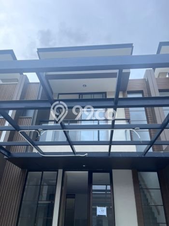 Jual Rumah Luas Elegan Dengan View Cantik di Pantai Indah Kapuk 2, Jakarta Utara Jual Rumah Luas Elegan Dengan View Cantik di Pantai Indah Kapuk 2, Jakarta Utara