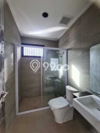 Rumah Luxury Modern Siap Huni di Pantai Indah Kapuk Jakarta Utara Rumah Luxury Modern Siap Huni di Pantai Indah Kapuk Jakarta Utara