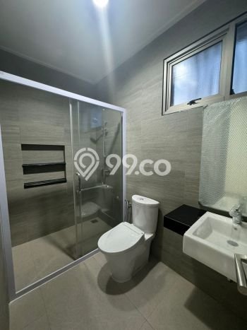 Rumah sewa siap huni 4 Kamar Tidur di Pantai Indah Kapuk 2, Jakarta Utara Rumah sewa siap huni 4 Kamar Tidur di Pantai Indah Kapuk 2, Jakarta Utara