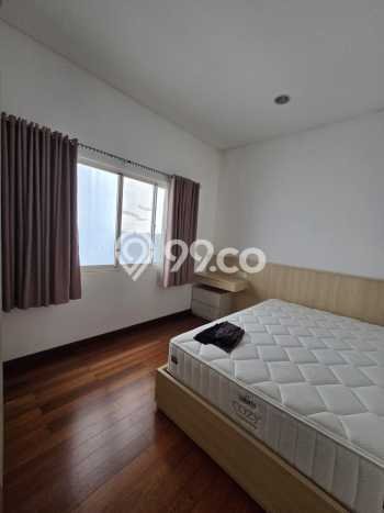 Disewakan! Rumah 4 Kamar Tidur &
4 Kamar Mandi di Pantai Indah Kapuk, Jakarta Utara Disewakan! Rumah 4 Kamar Tidur &
4 Kamar Mandi di Pantai Indah Kapuk, Jakarta Utara