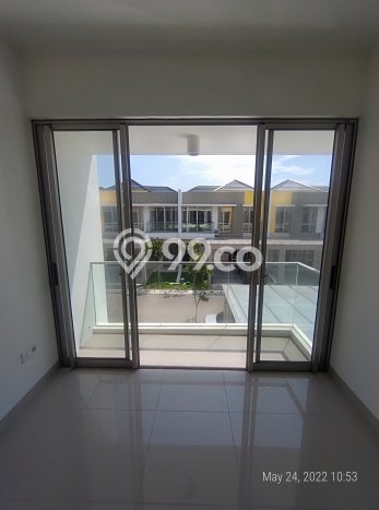 Jual Rumah Eksklusif 3 KT di Pantai Indah Kapuk 2, Jakarta Utara Jual Rumah Eksklusif 3 KT di Pantai Indah Kapuk 2, Jakarta Utara