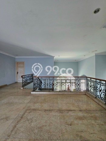 Dijual Rumah Luas Megah Dengan View Eksklusif di Pejaten, Jakarta Selatan Dijual Rumah Luas Megah Dengan View Eksklusif di Pejaten, Jakarta Selatan